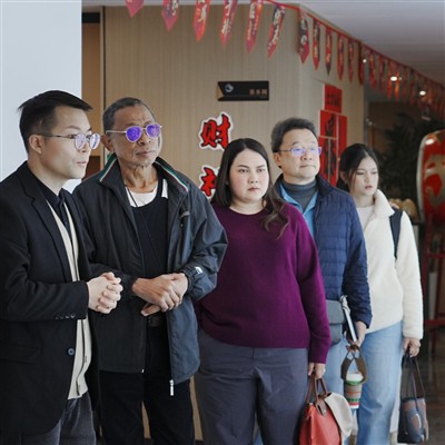 Комплект титаниеви плочи GNEE GR2 за доставка до Тайланд